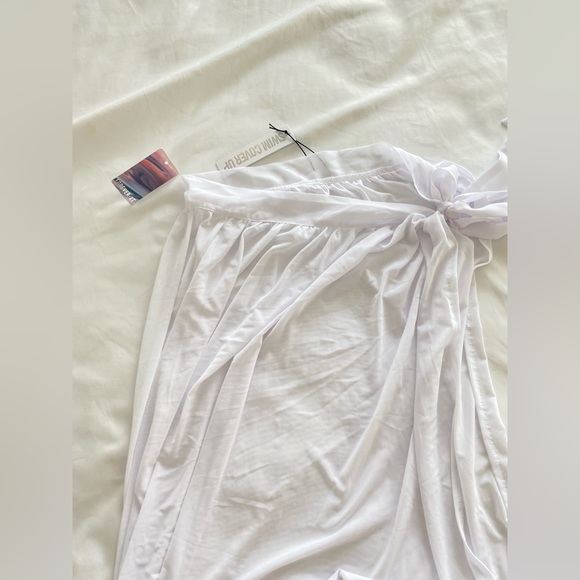 🛍️NEW BEACH COVER UP SIZE SMALL/MEDIUM - Picture 4 of 6